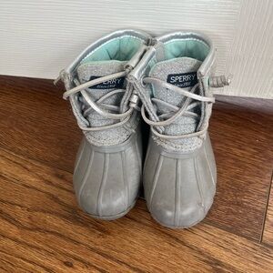Sperry 6M Kids Gray Rain Boots